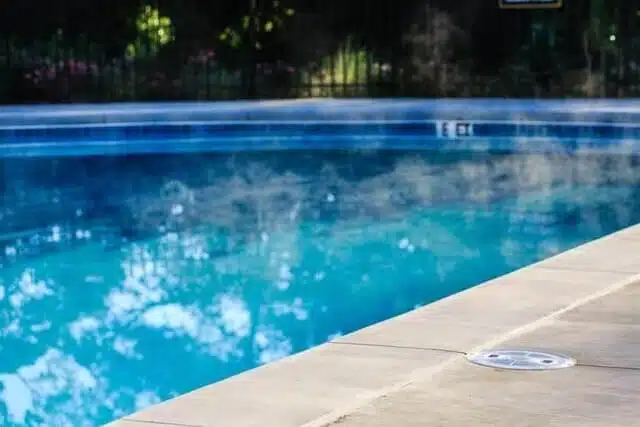 pool 1723125087